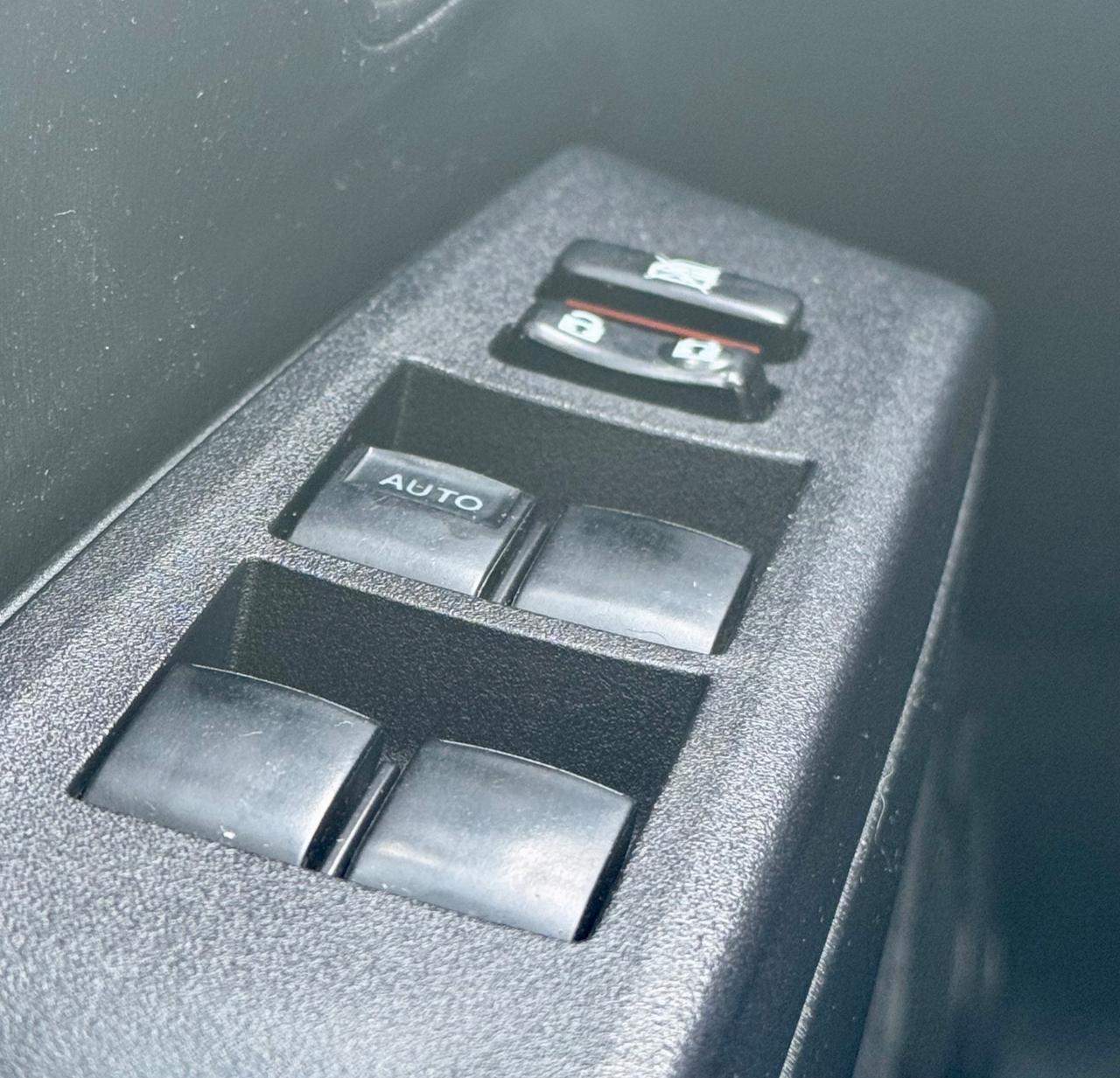 Toyota Yaris 1.5 Hybrid 5p Lounge Neopatentati