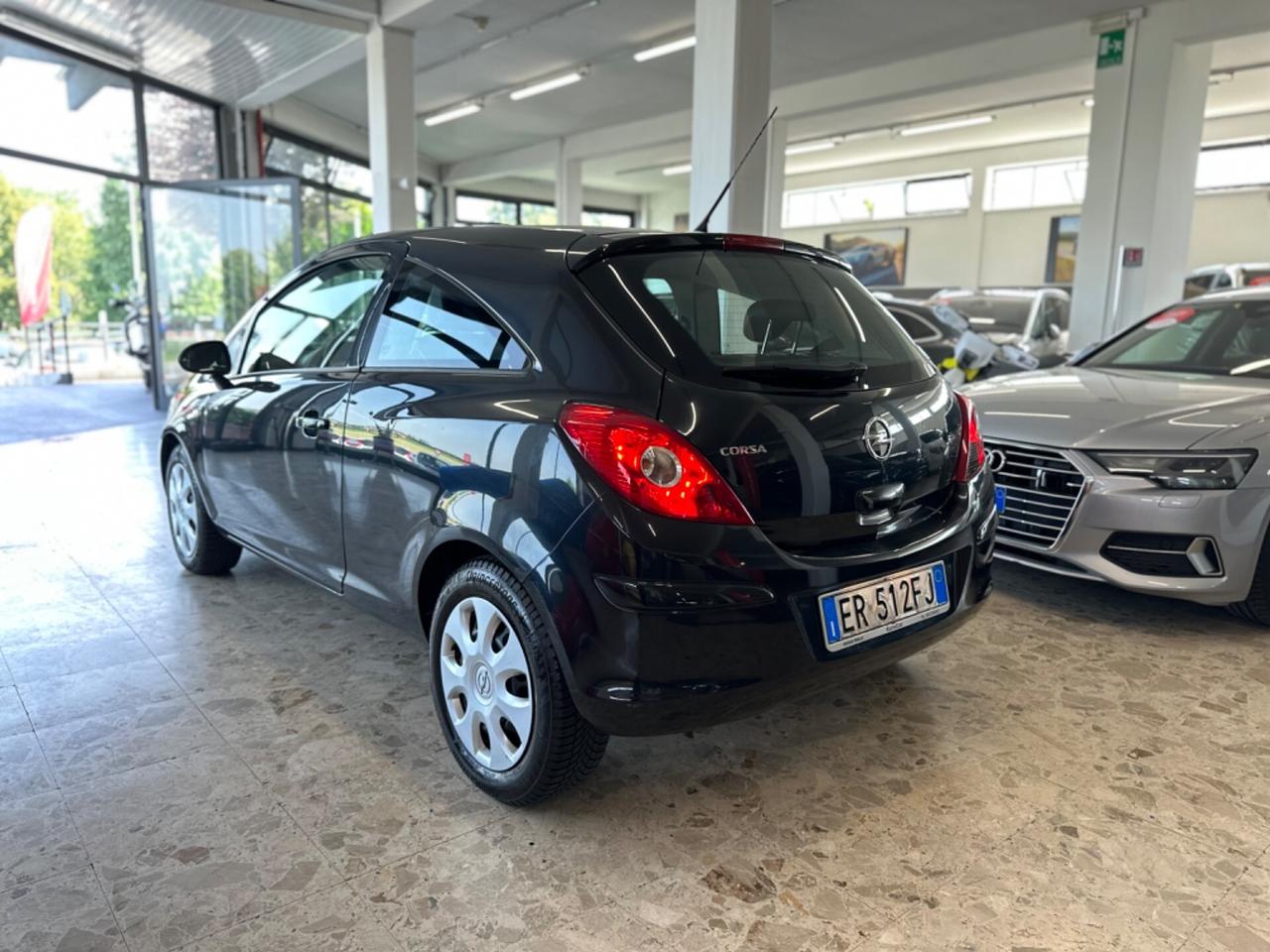 Opel Corsa 1.2 3 porte GPL Edition 05/2013 Neopatentati