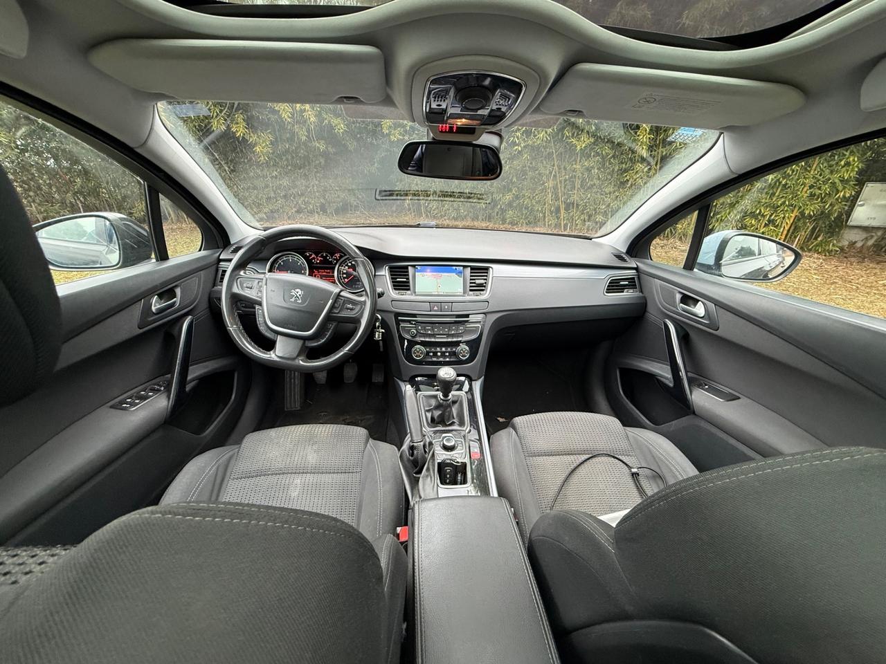 Peugeot 508 2.0 HDi 140CV SW Ciel Allure