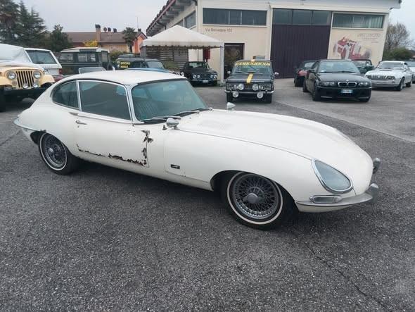 Jaguar E Type 4200 Coupè del 1966