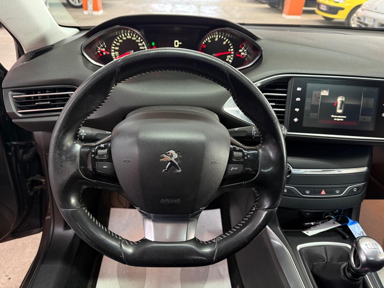 Peugeot 308 BlueHDi SW Allure Tetto Panoramico