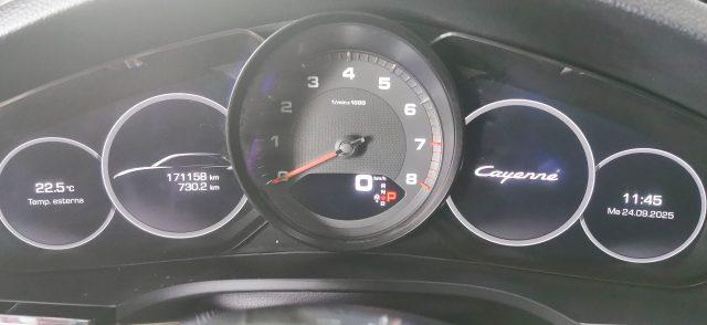 PORSCHE Cayenne 3.0 V6