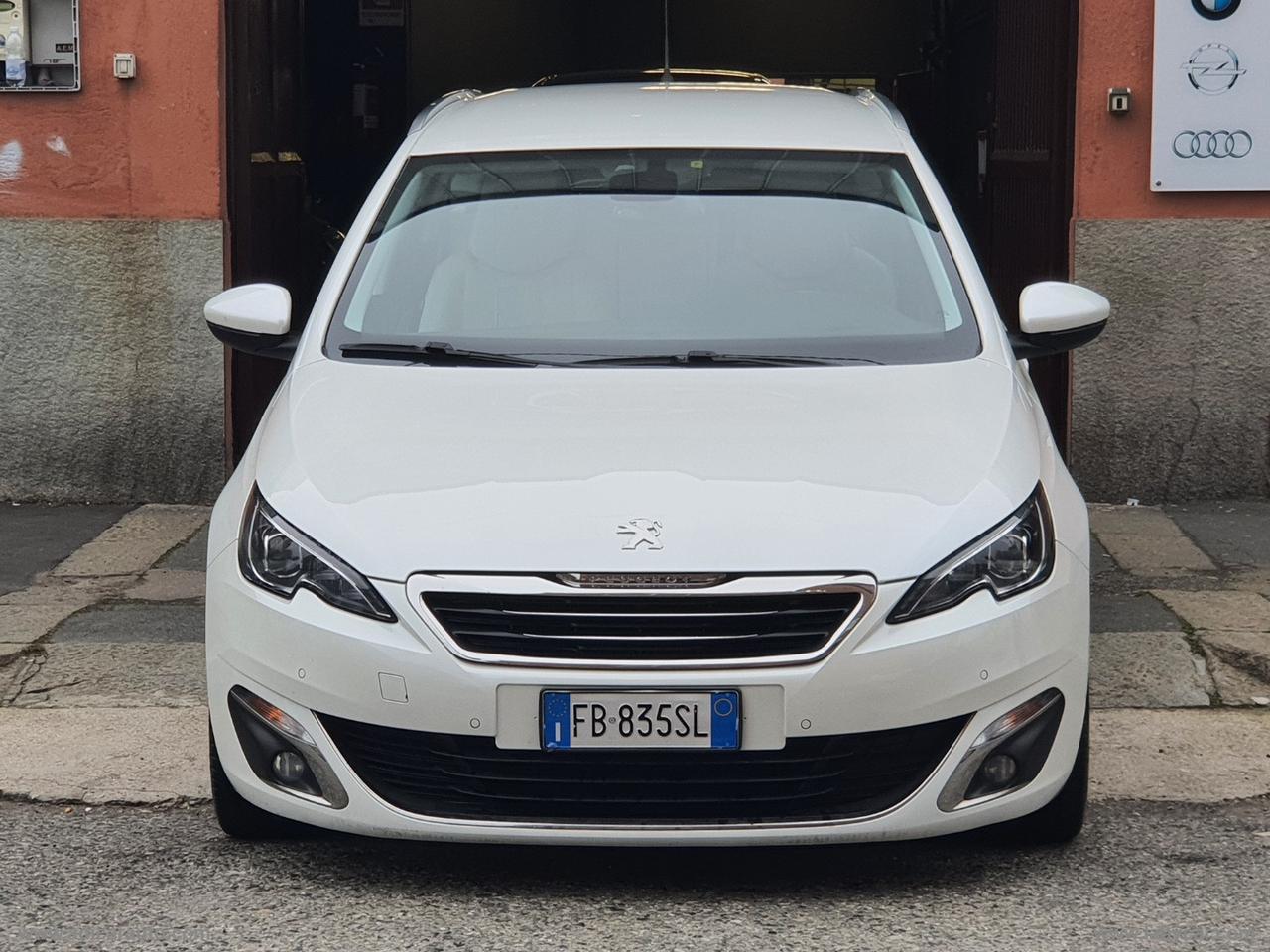 PEUGEOT 308 BlueHDi 120 S&S SW Allure