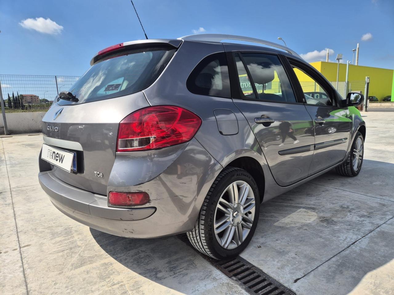 Renault Clio 1.2 16V SporTour Live!