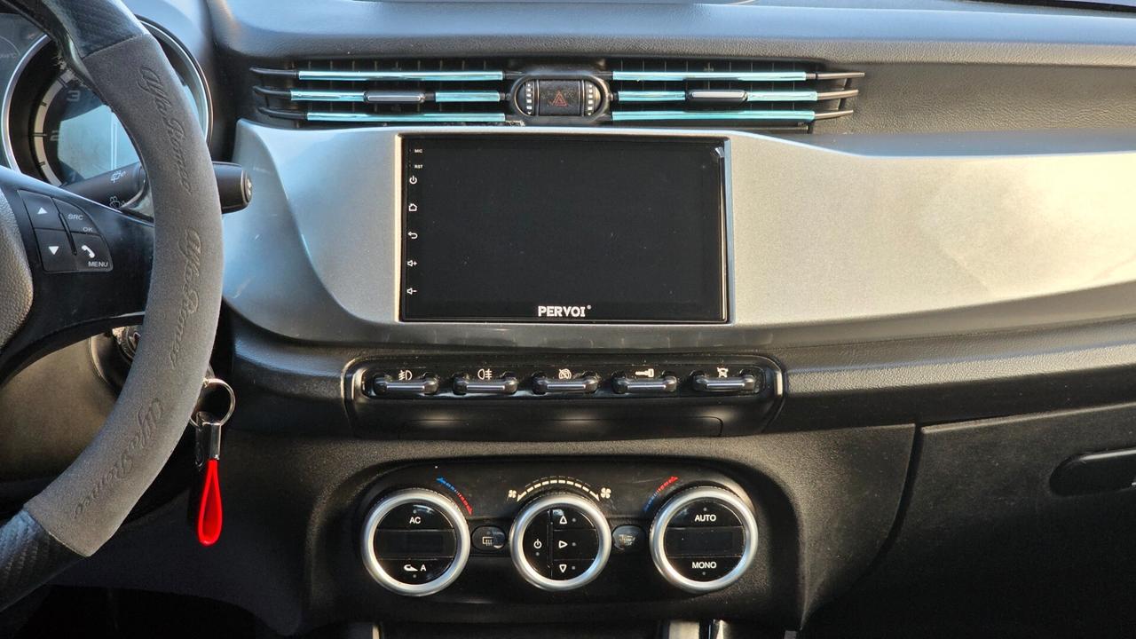 Alfa Romeo Giulietta 1.6 JTDm-2 105 CV Exclusive