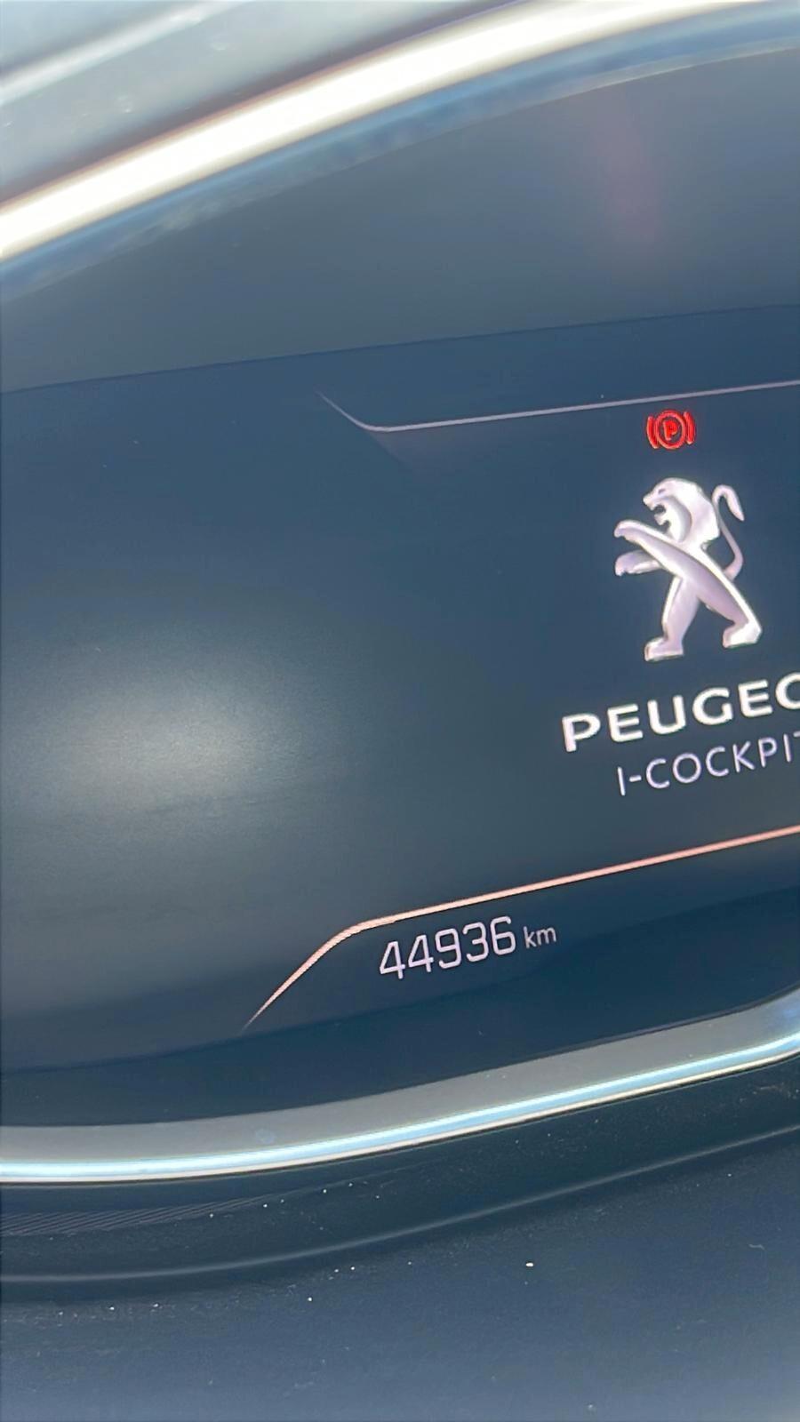 Peugeot 3008 1.2cc 130cv GT LINE PureTech Turbo S&S EAT8