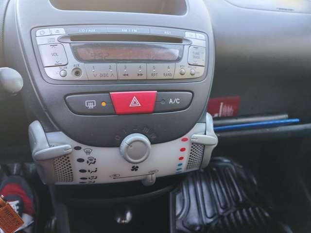 Toyota Aygo Aygo I 2012 5p 1.0 Active connect