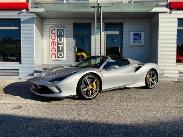FERRARI F8 Spider