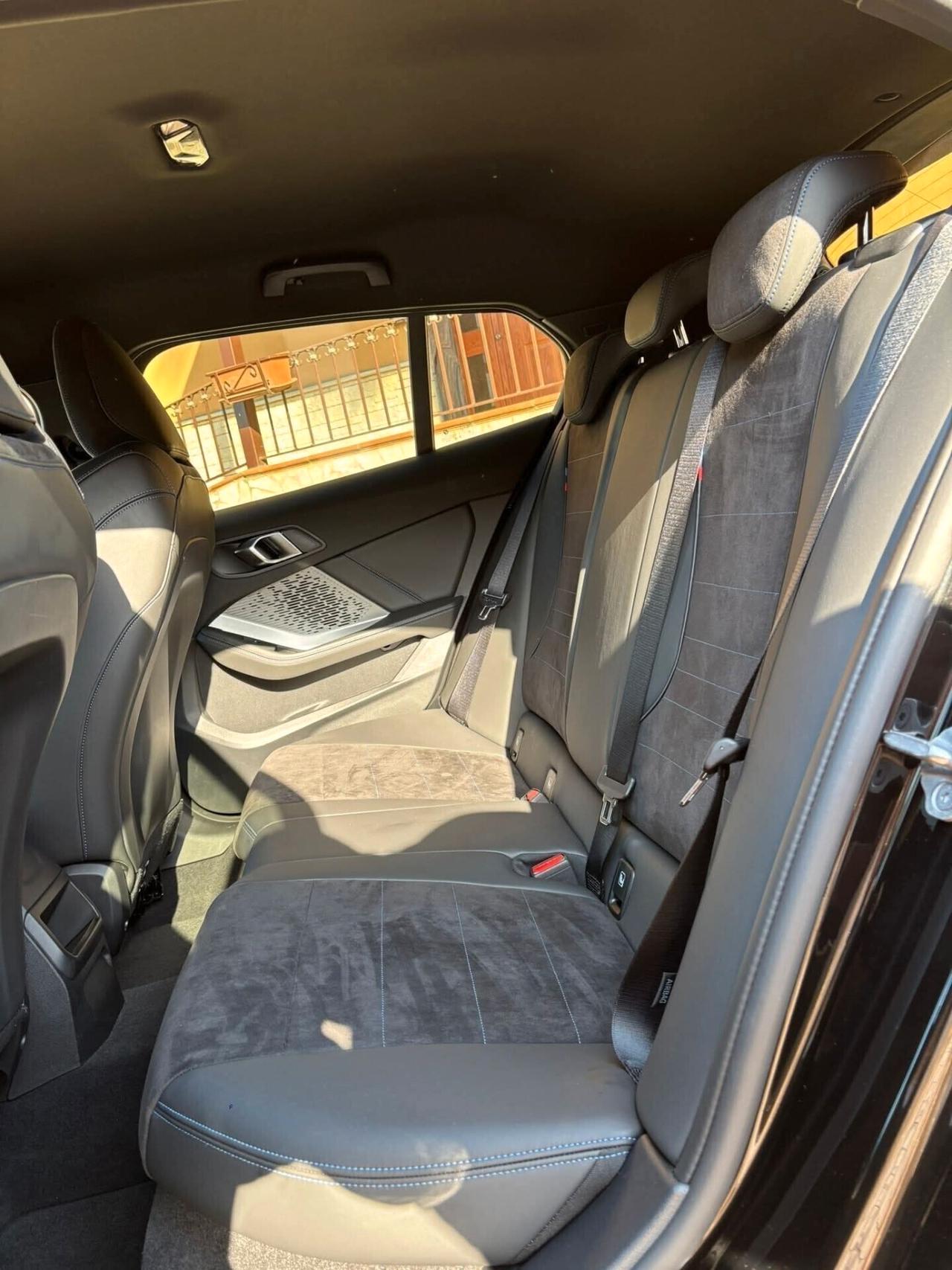 Bmw 118 118d 5p. MSport//