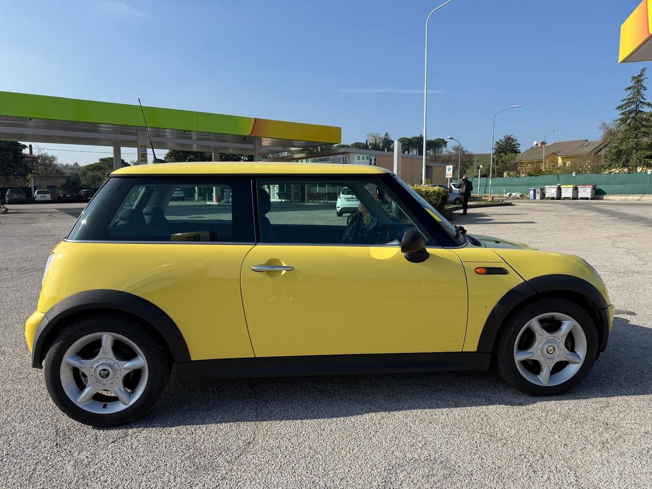 Mini 1.4 tdi One D Ok neopatentati