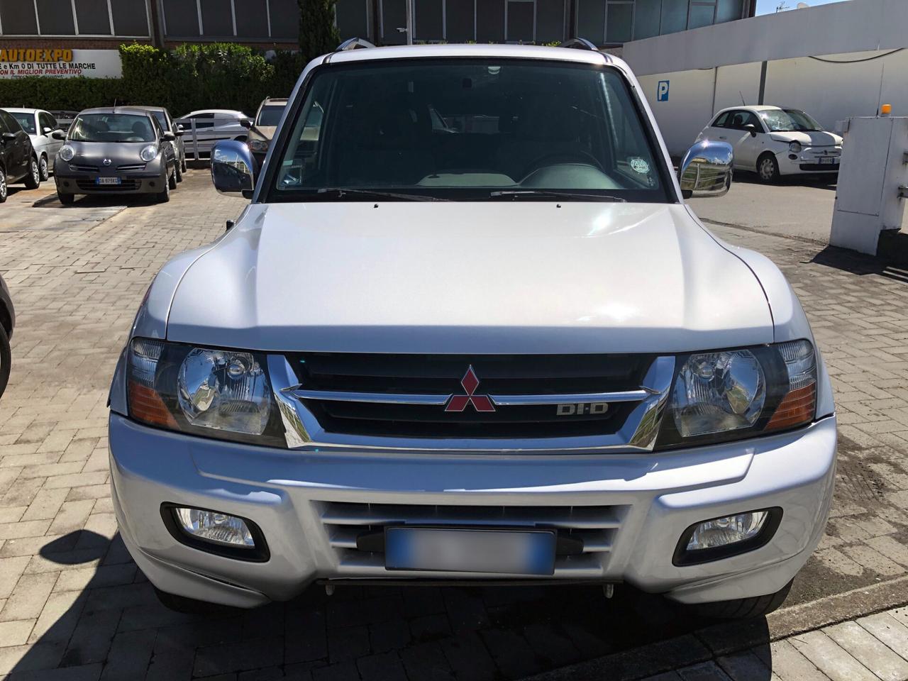 Mitsubishi Pajero 3.2 16V DI-D 3p. GLX