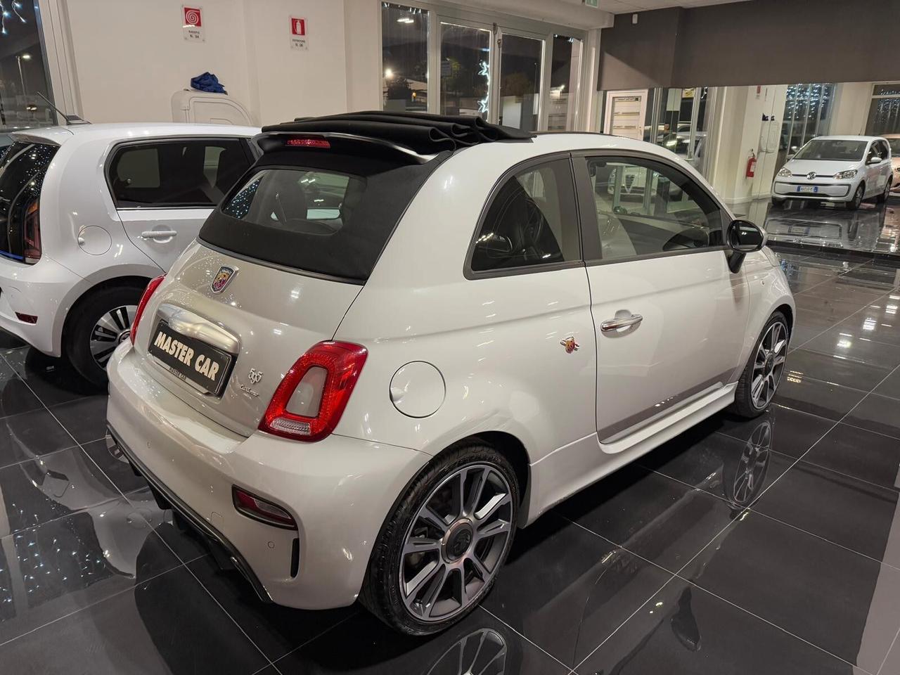 Abarth 595 C 1.4 Turbo T-Jet 165 CV