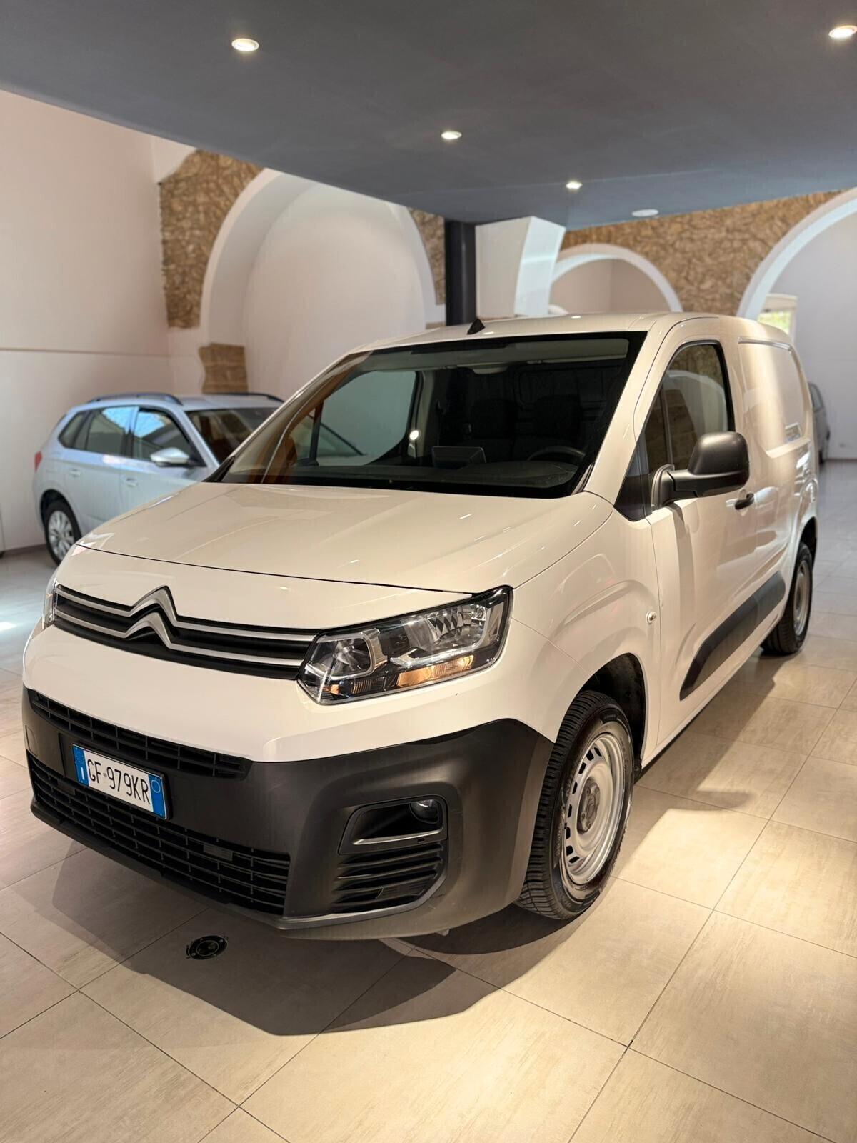CITROEN Berlingo 1.5 BlueHDi 100 cv 3.posti FULL OPTIONAL