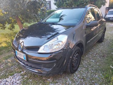 Renault Clio 1.2 SporTour Le Iene station wagon