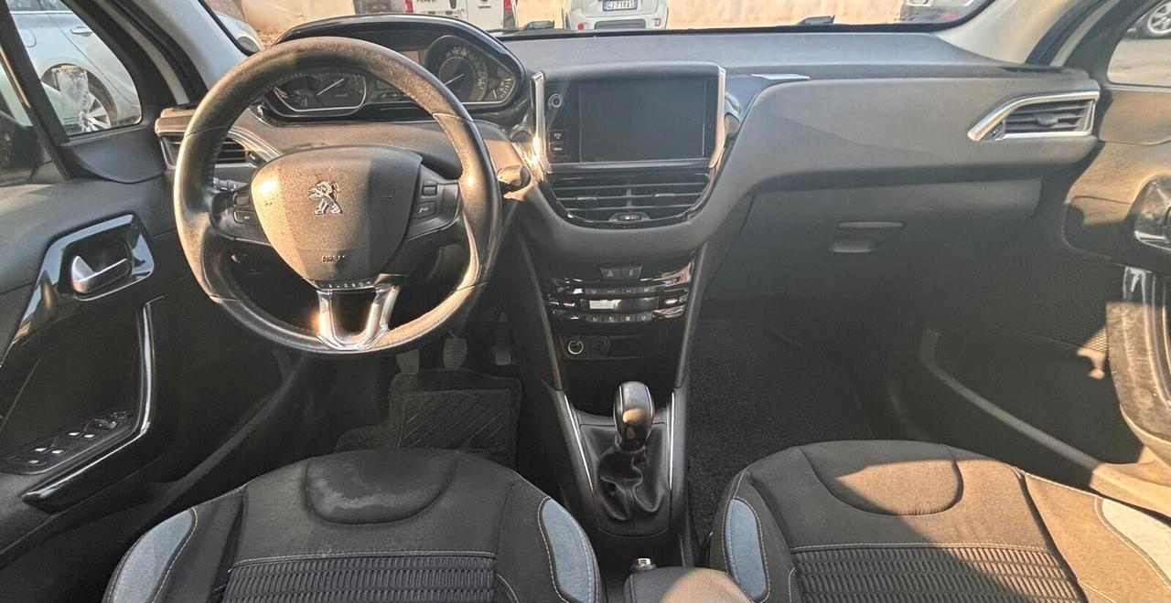 Peugeot 208 1.4 HDi 68 CV 5 porte Allure