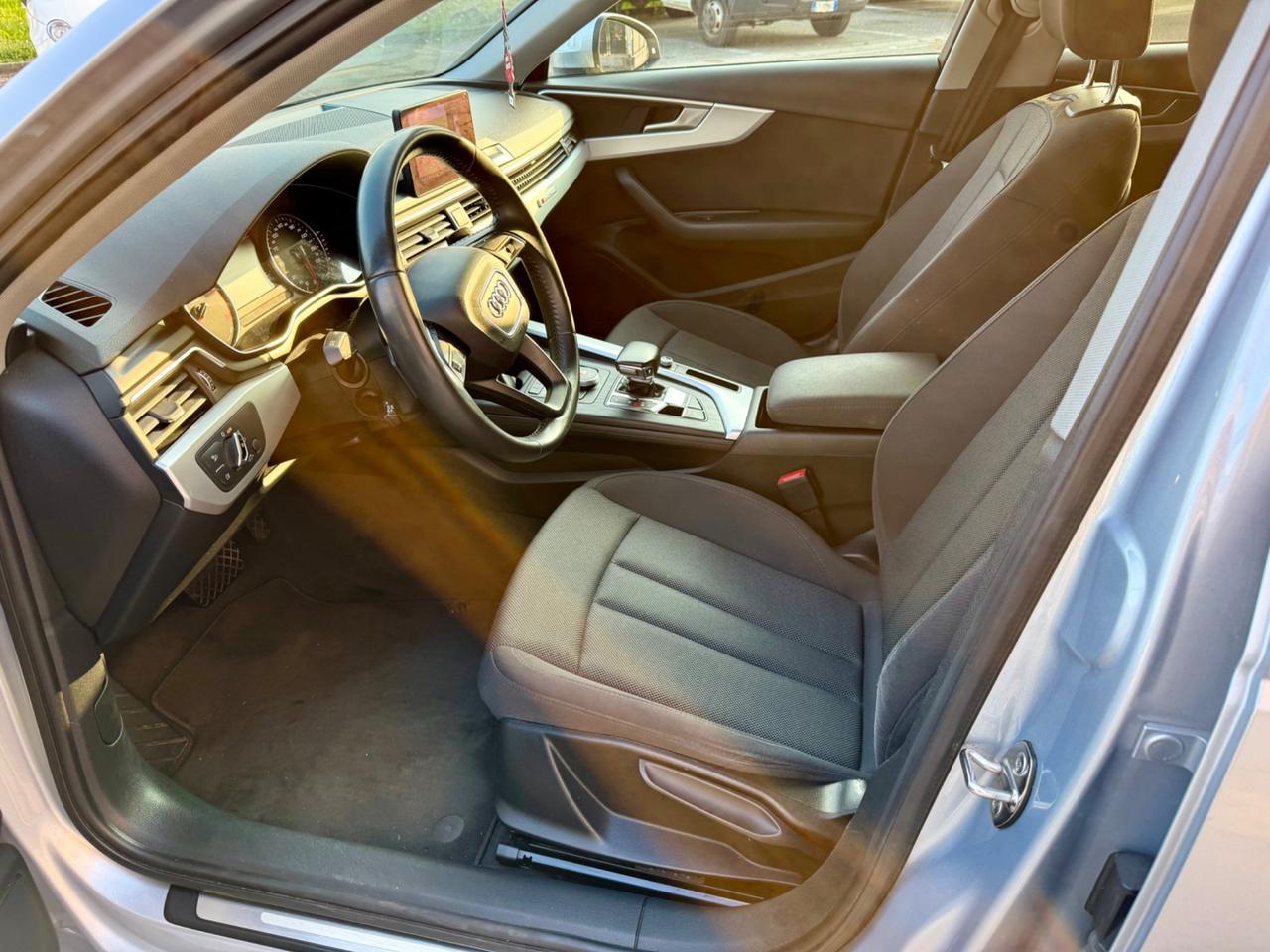 Audi A4 Avant 2.0 TDI 122 CV Sport