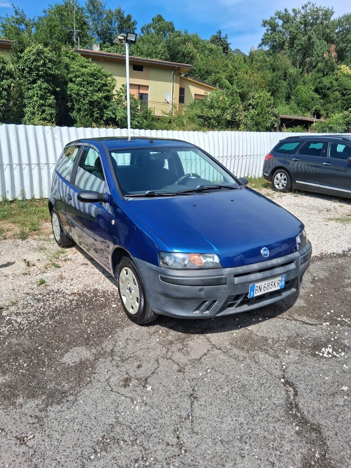 Fiat Punto 1.2i cat 3 porte