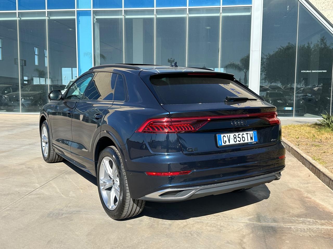 Audi Q8 45 tdi Sline possibilità noleggio no scoring
