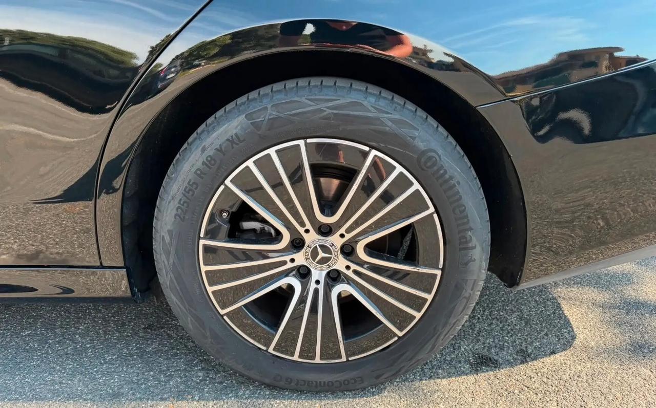 Mercedes-benz E 220 d mhev Exclusive 4matic auto