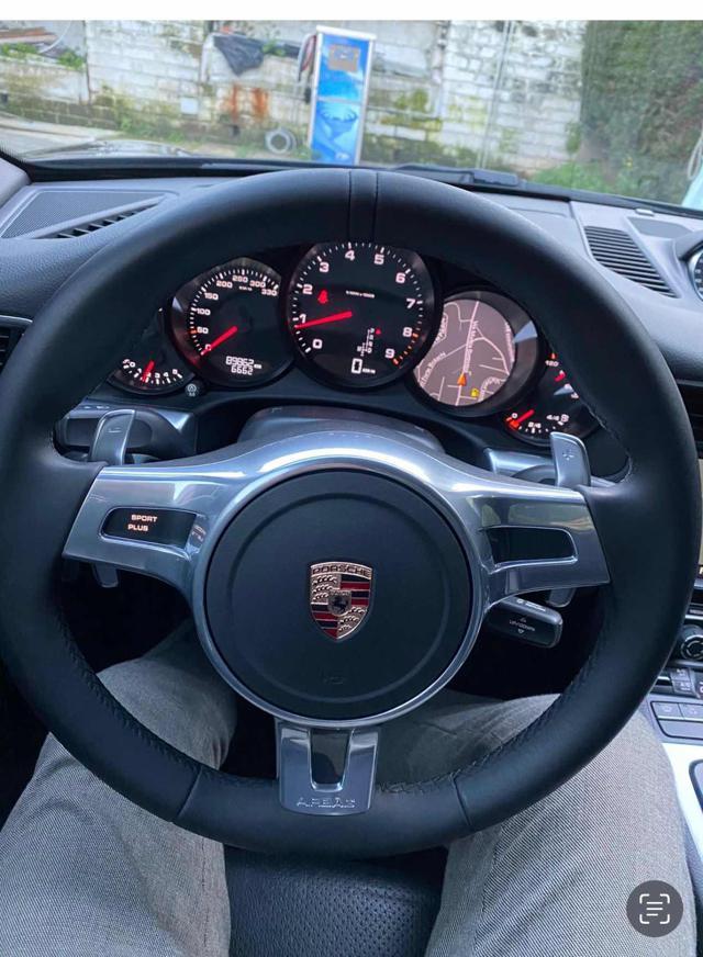 PORSCHE 911 3.4 Carrera Coupé