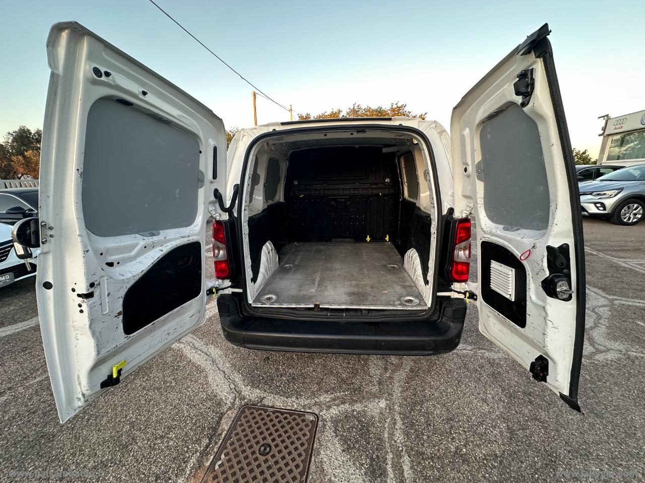 Berlingo BlueHDi 100 Van M Club