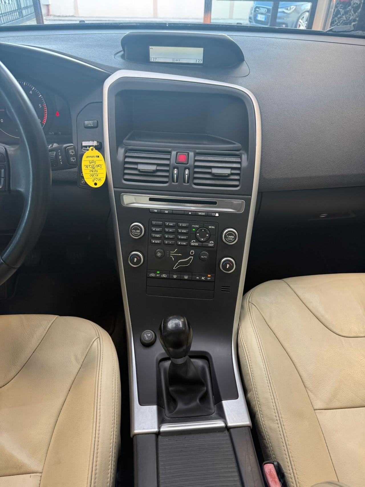 Volvo XC 60 XC60 2.4 D Momentum