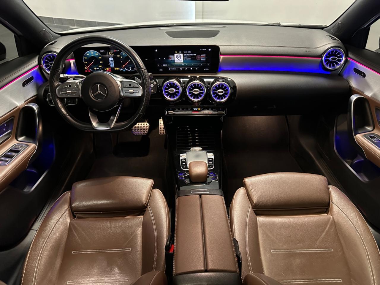 MERCEDES-BENZ A 250I PACK AMG PREMIUM 224CV FULL LED