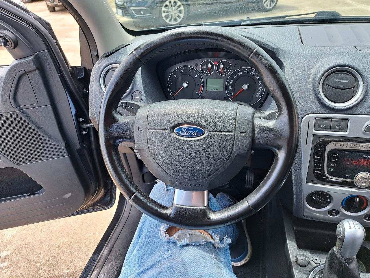 FORD FUSION - 2011 TITANIUM