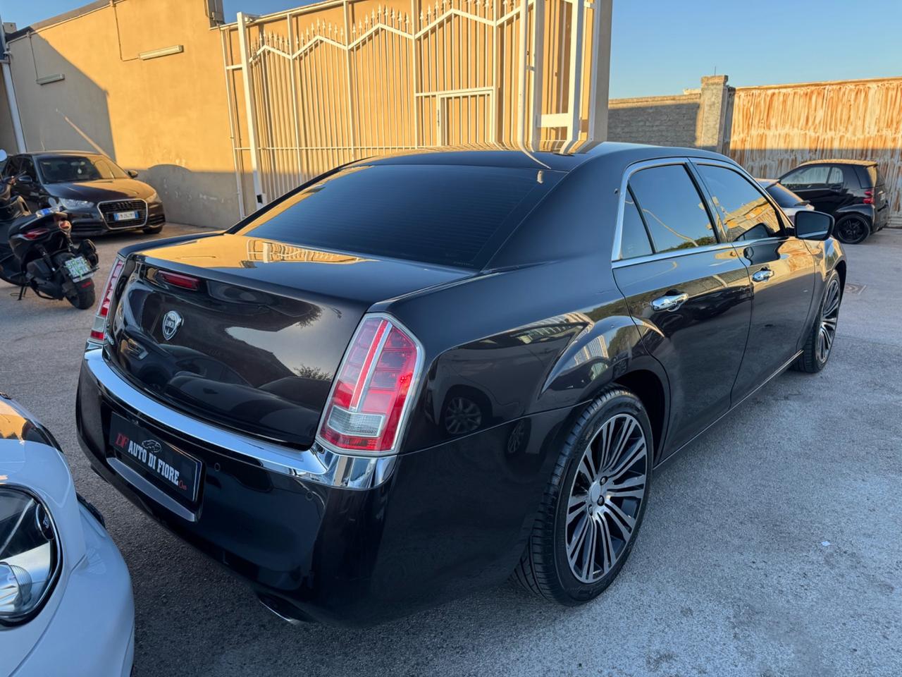 Lancia Thema 3.0 V6 Multijet 239 CV Executive IPER FULL!!