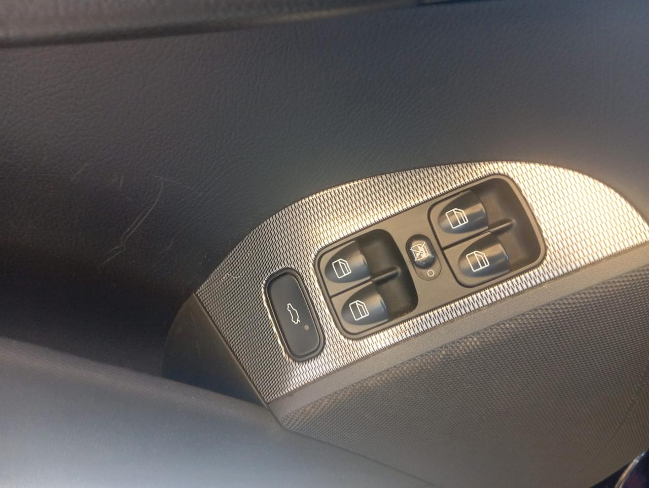 Mercedes-benz CLK 270 CDI cat Avantgarde