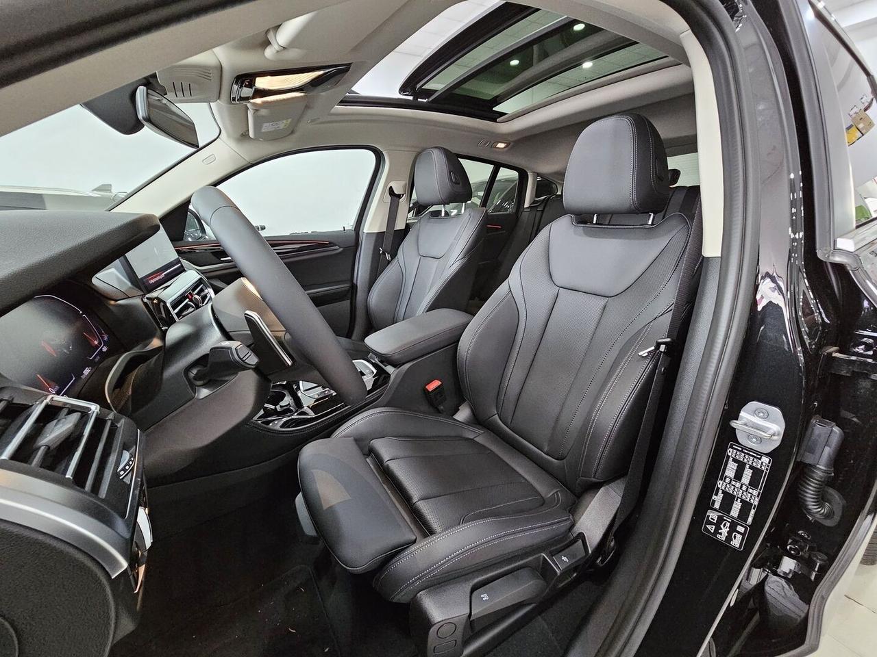 BMW X4 Xdrive 20d mhev Tetto cam Nav PDC Full LED