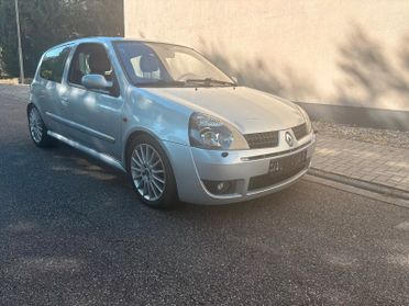 Renault Clio RS 2.0 16V Renault Sport