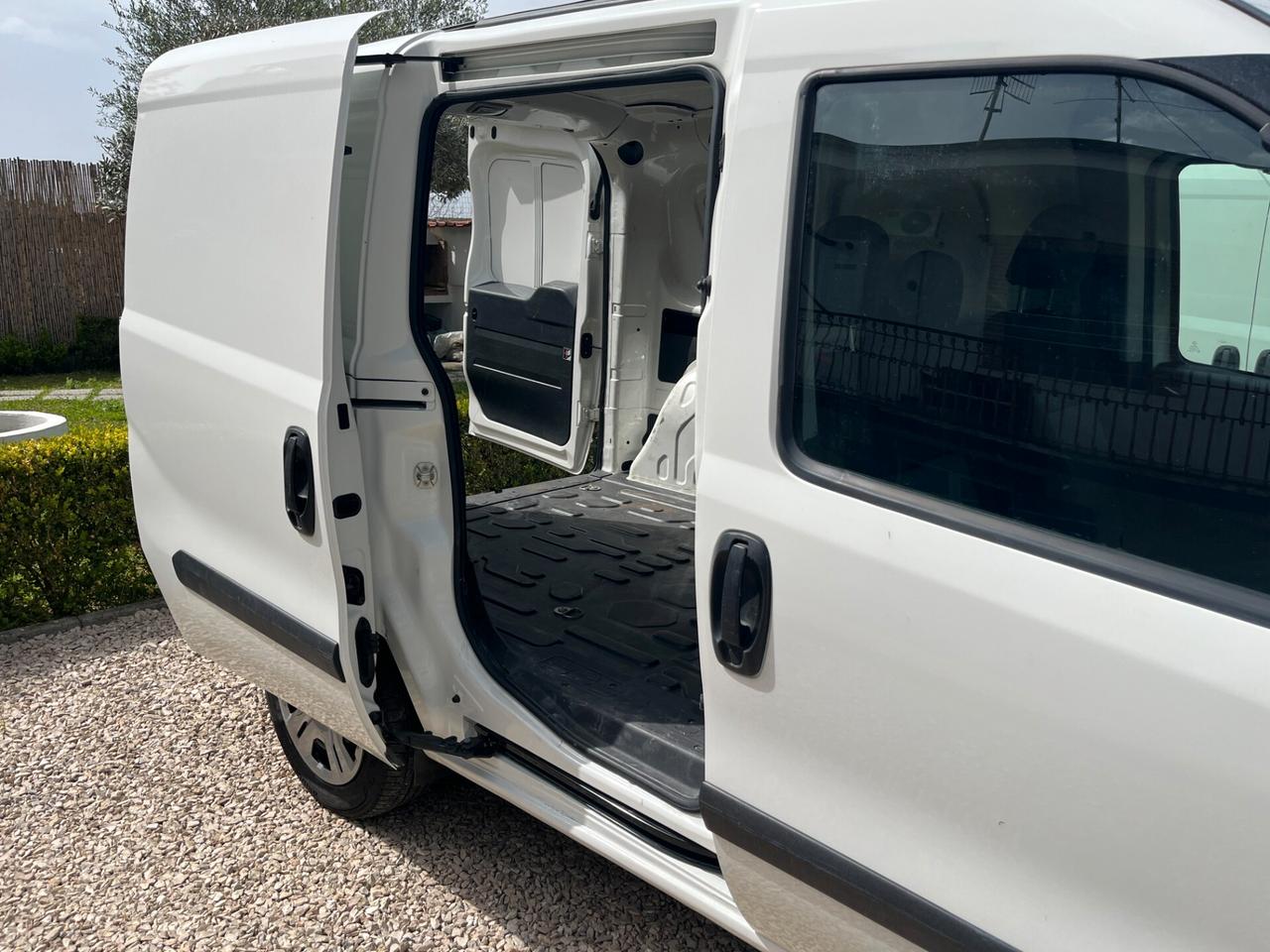 FIAT DOBLO’ 1.6 DIESEL 3 POSTI 2021