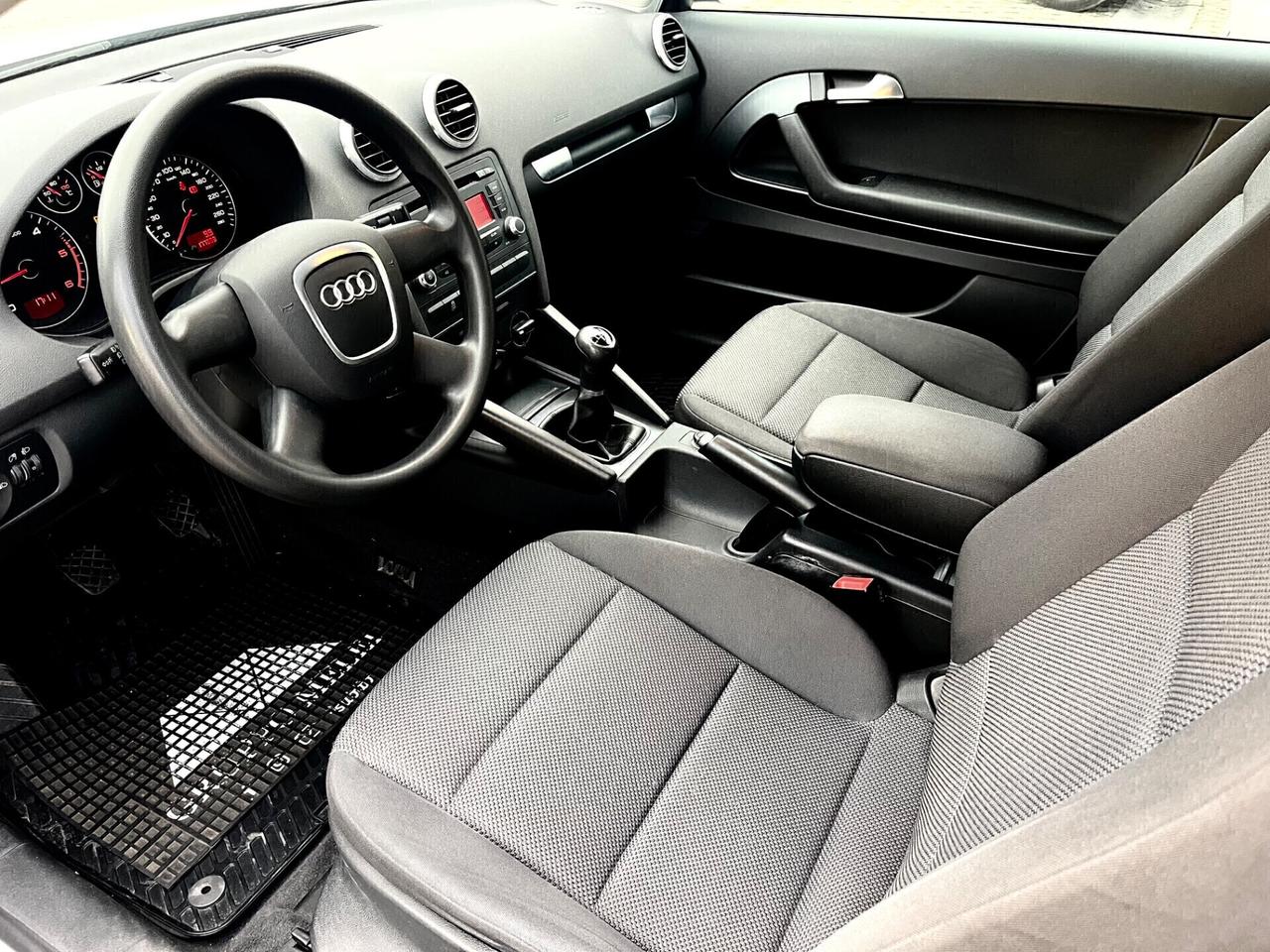 Audi A3 1.6 TDI 90CV Ambition ANCHE NEOPATENTATI