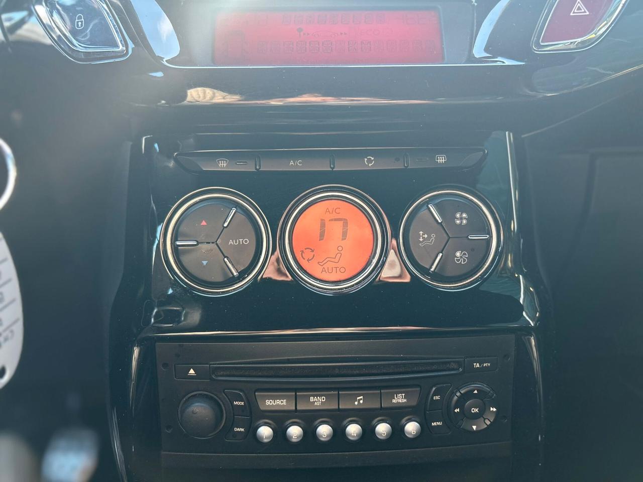 Ds DS3 3 1.6 e-HDi 90 airdream So Chic