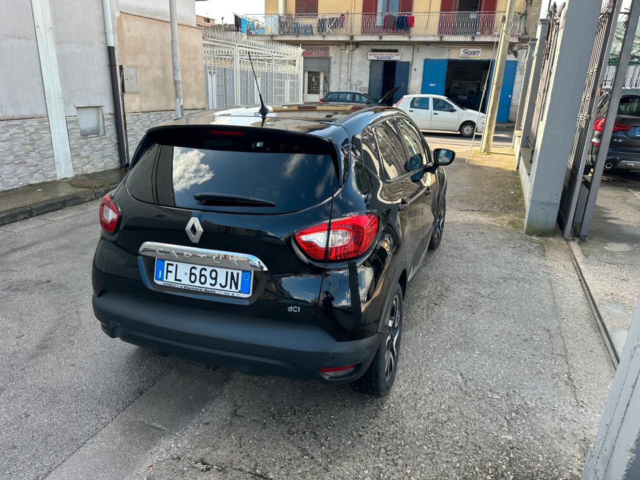 Renault Captur 1.5 Dci 90 CV Energy R-Link Km 145.000
