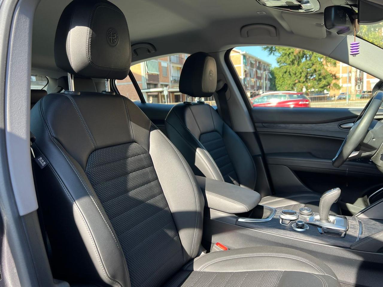 Alfa Romeo Stelvio Super #50279