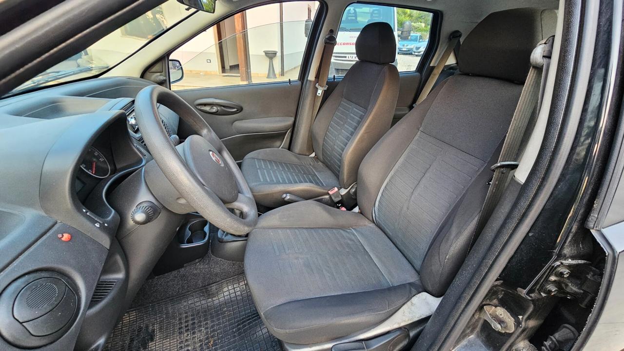Fiat Punto 188 1.2 5 porte compreso passaggio