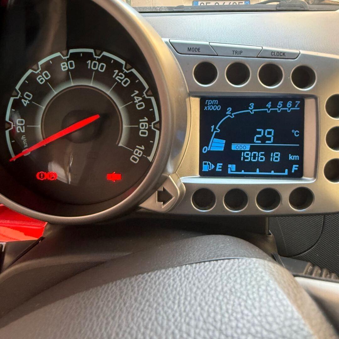 Chevrolet Spark 1.2 LT