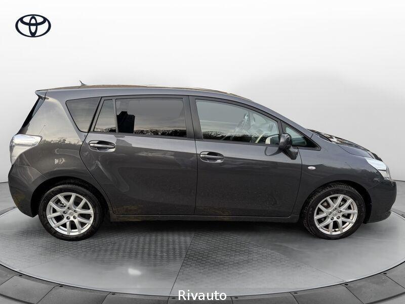 Toyota Verso Verso 2.0 D Sol