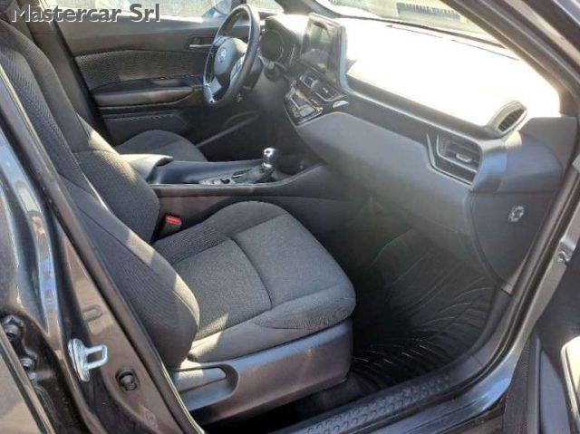 TOYOTA C-HR C-HR 1.8h Business 2wd e-cvt - Navi - FV170PX