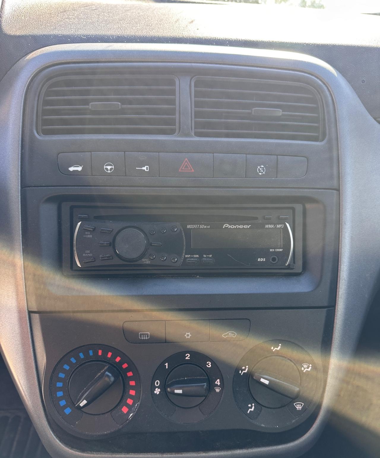 Fiat Grande Punto 1.3 MJT CULT-2011