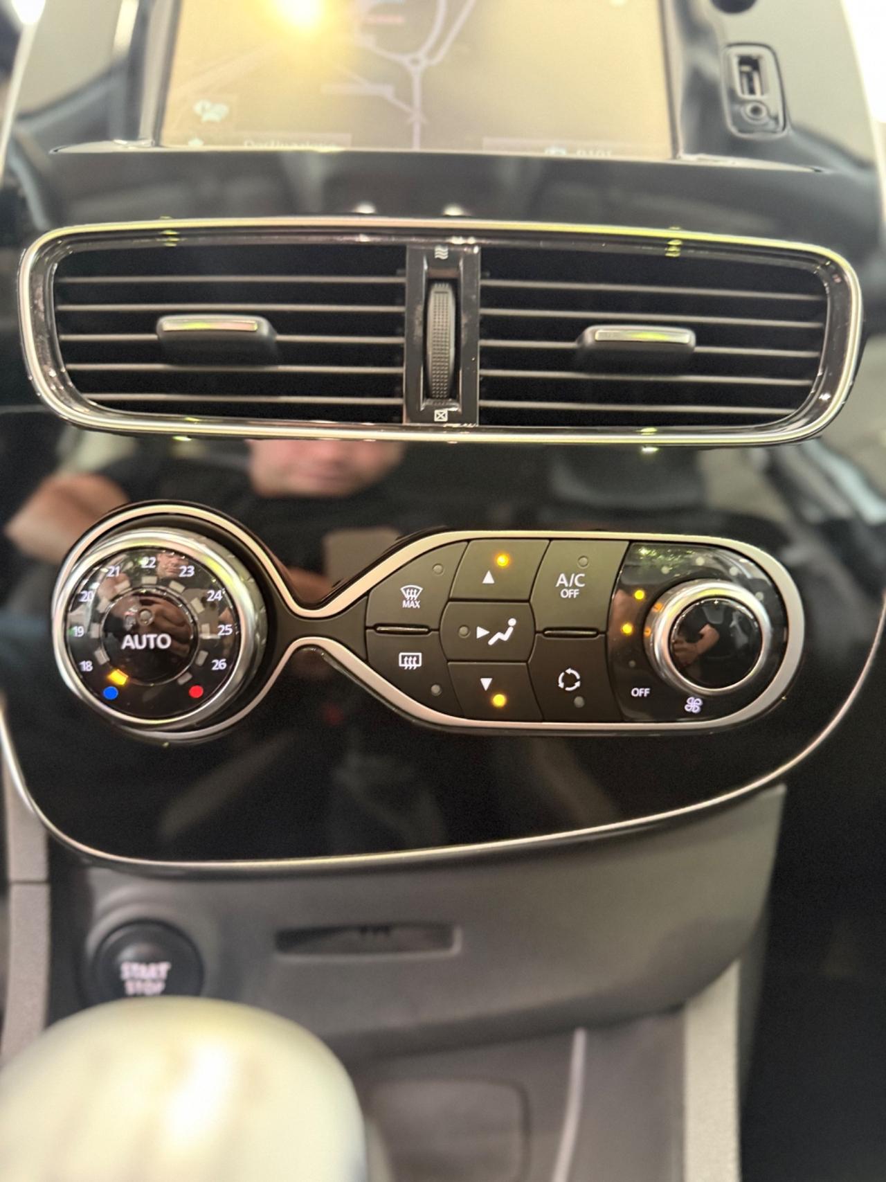 Renault Clio Sporter dCi 8V 75CV Energy Intens 12/2016 EURO 6B NEOPATENTATI