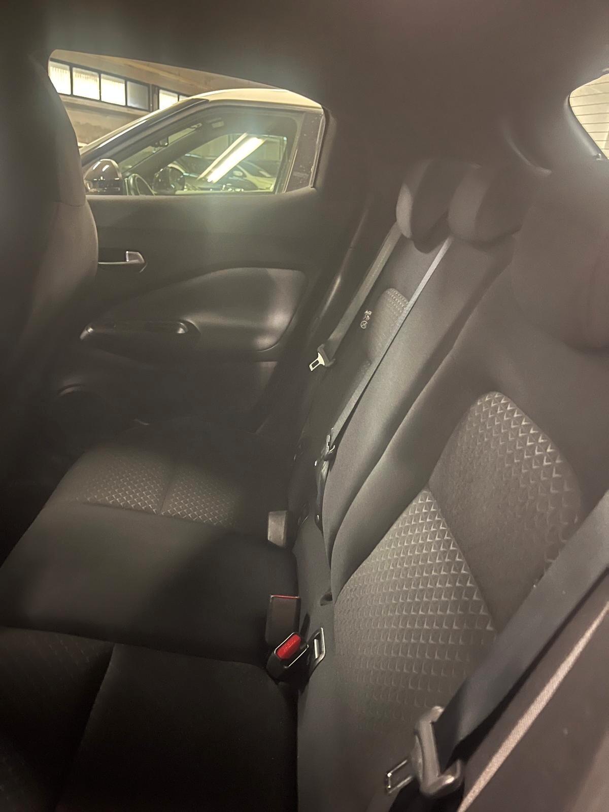 Nissan Juke 1.0 DIG-T 114 CV N-Connecta