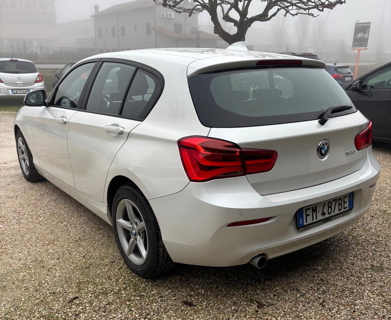 Bmw 114 114d 5p. Sport