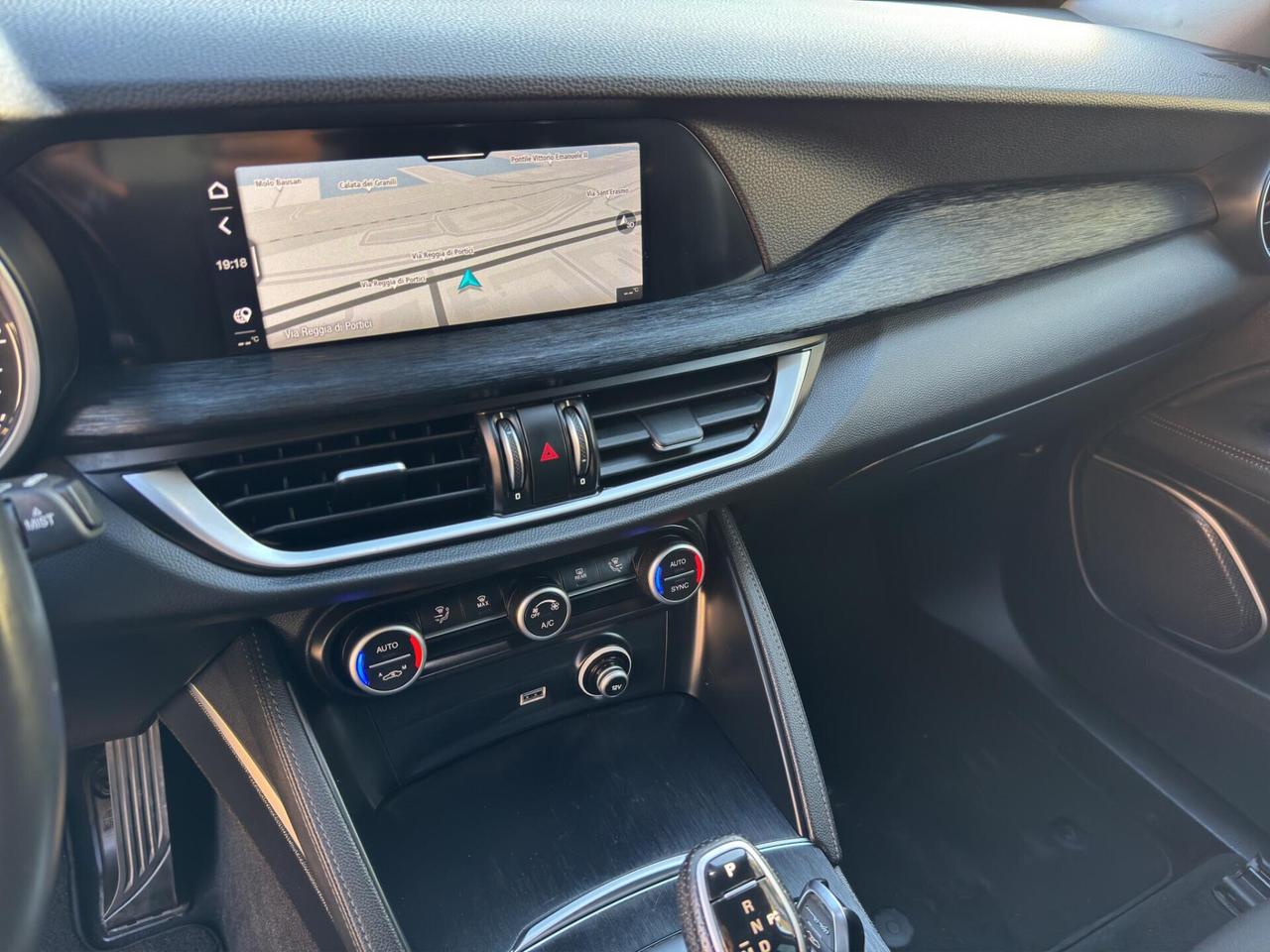 Alfa Romeo Stelvio 2.2 Business rwd 160cv 2021