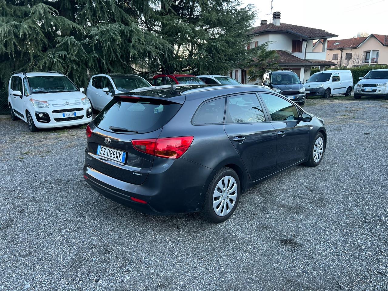 Kia Ceed cee'd 1.4 CVVT SW Cool