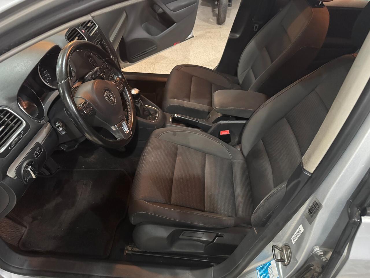 Volkswagen Golf Business 1.6 TDI 105 cv. Highline OK NEOPATENTATI