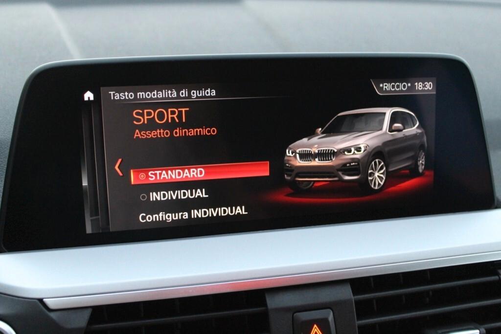 BMW X3 sDrive 150cv Aut. *LED *Carplay