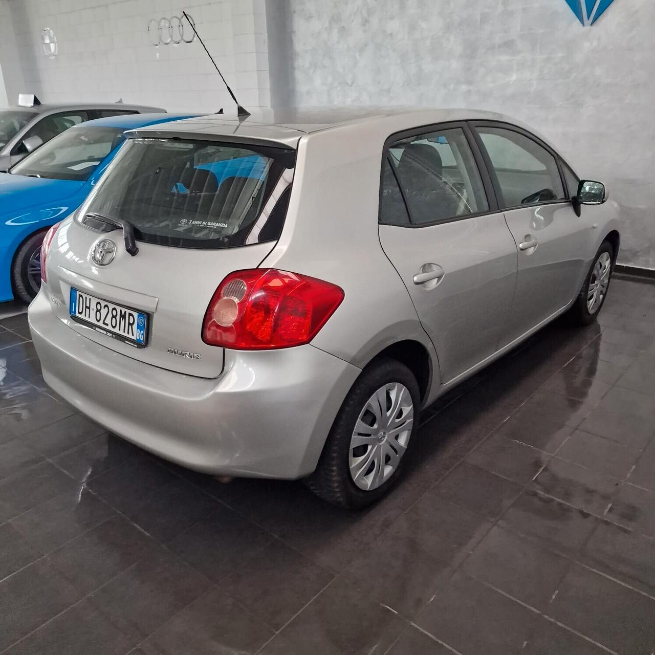 Toyota Auris 1.6 M-MT 5 porte Sol